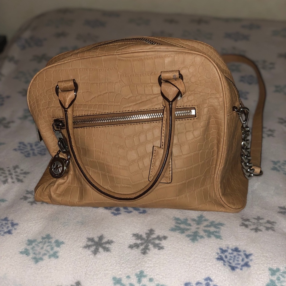 Micheal Kors Purse